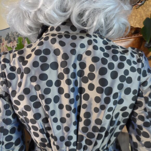 New Moschino CheapandChic Gold/Black Print 100% Silk Front Button Coat Size 4 - Picture 10 of 16